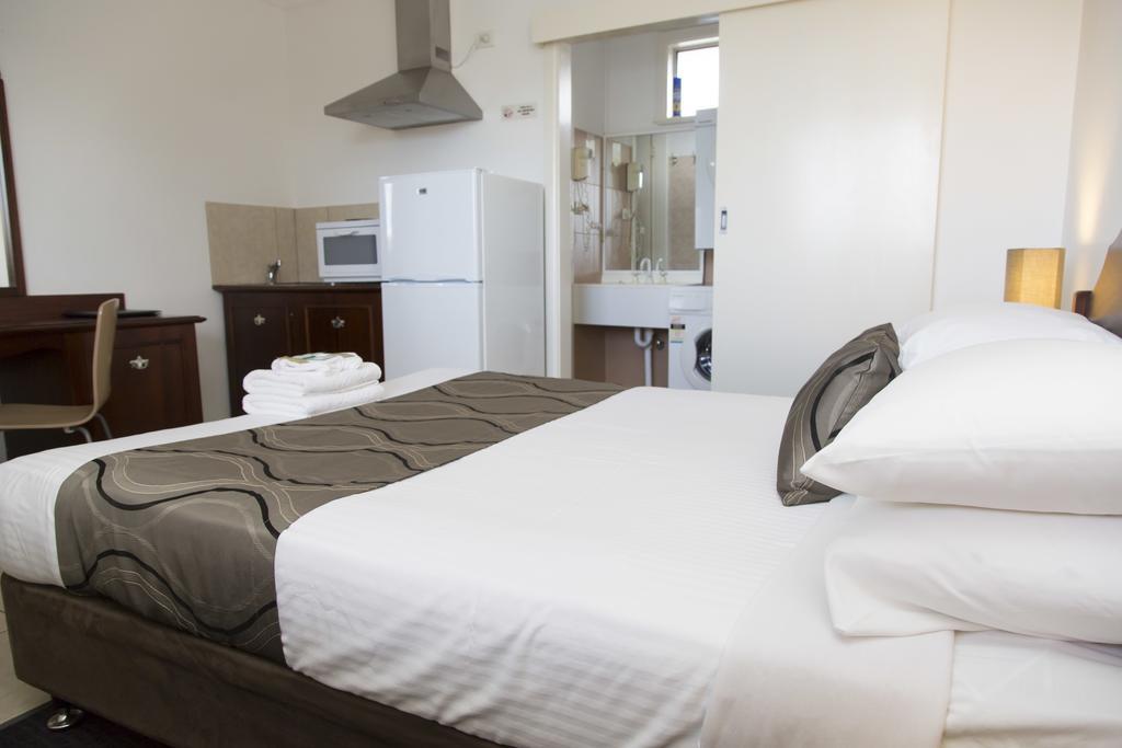 A Line Motel Griffith Buitenkant foto