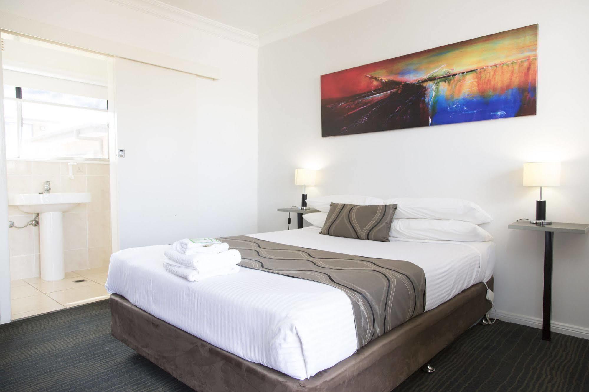A Line Motel Griffith Buitenkant foto